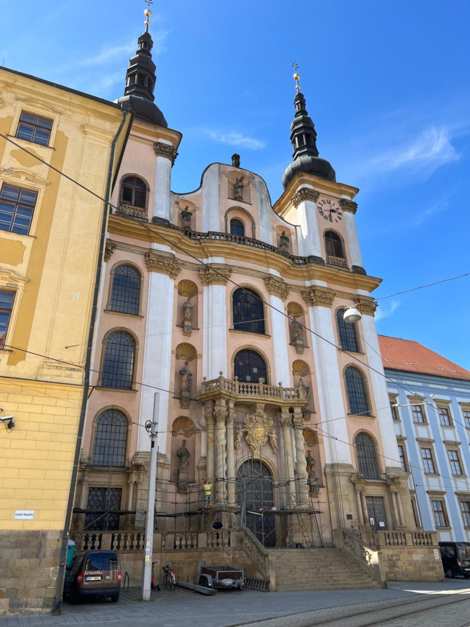 Pension Moravia Оломоуц Экстерьер фото
